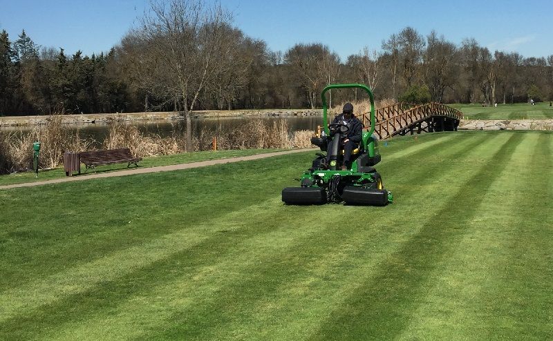 john deere lomas bosque 2