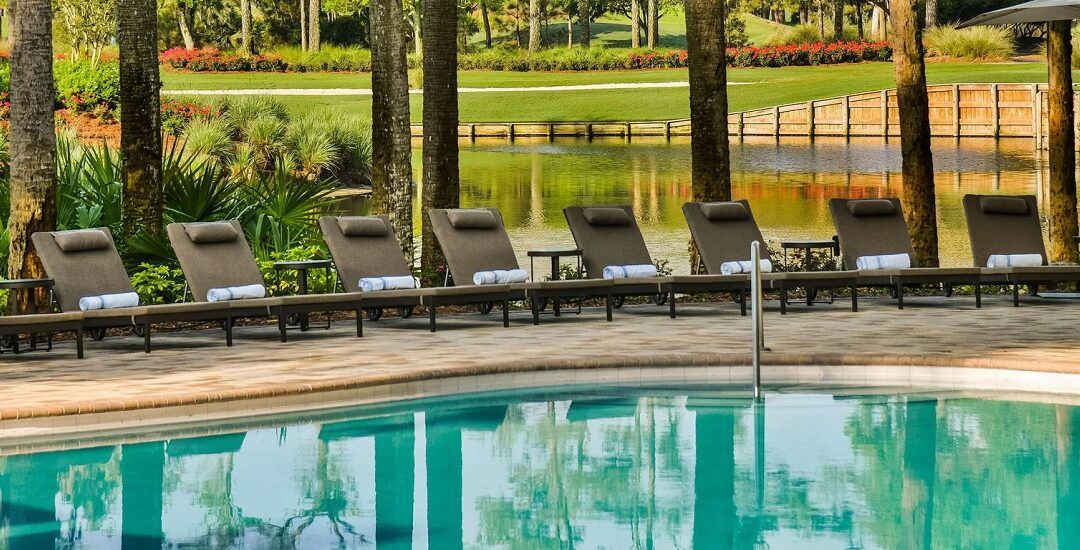 Internaco apuesta por el sector piscinas con una doble operación que puede beneficiar a campos, clubs y resorts de golf de toda España