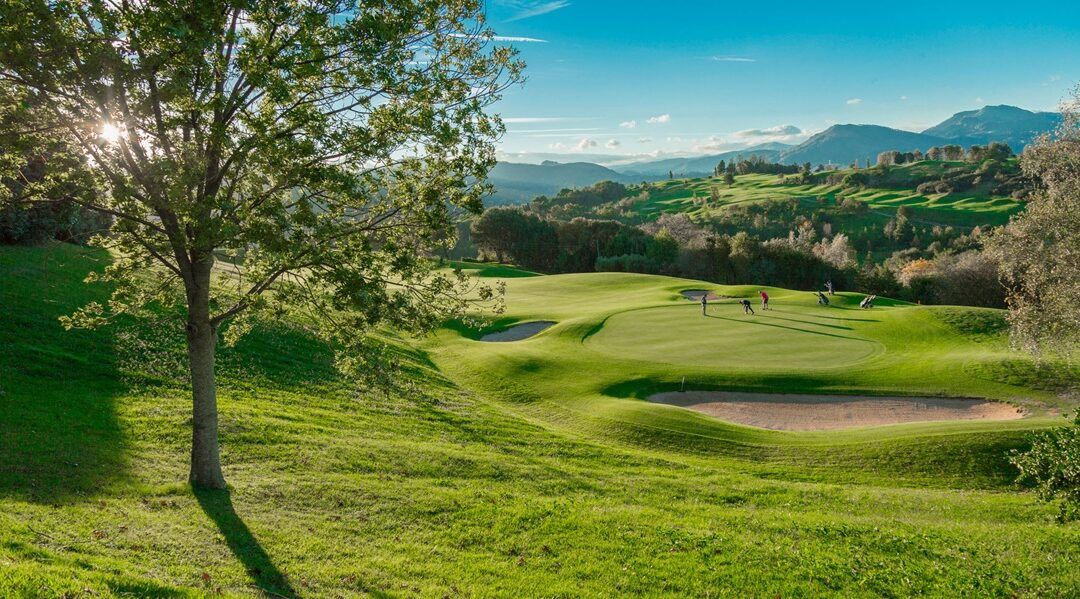 San Sebastián se prepara para vivir una histórica semana de golf internacional con la disputa de la European Legends Cup by José María Olazábal