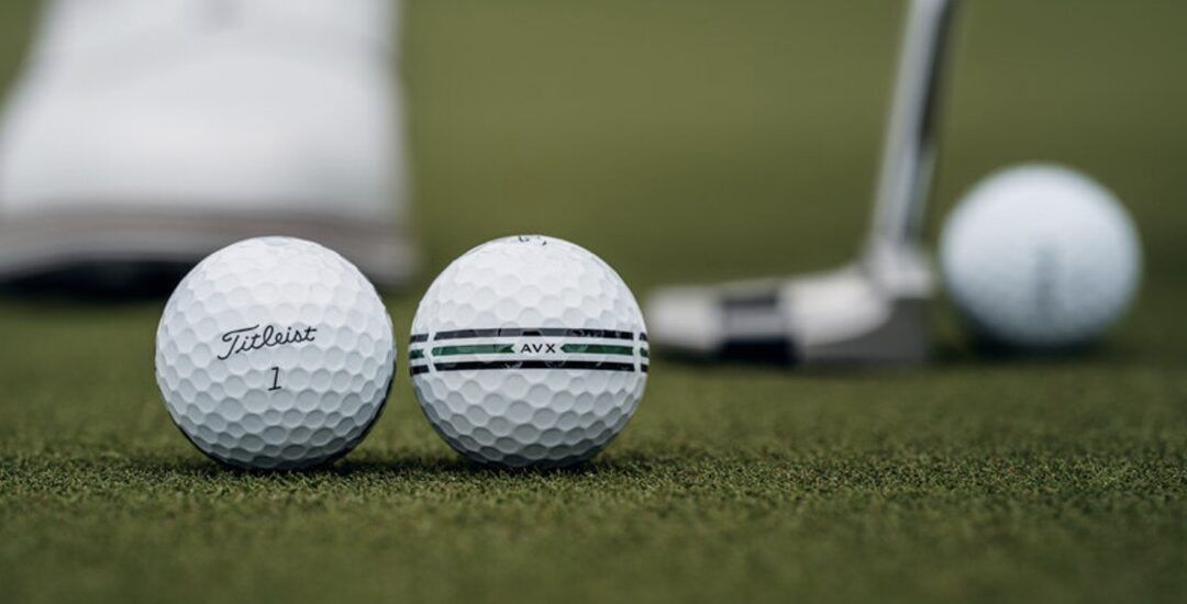 Titleist presenta las bolas AVX y Tour Soft AIM 360 que incluyen una nueva banda integral diseñada para mejorar la precisión en la alineación