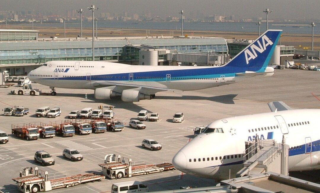 La Junta de Andalucía y All Nippon Airways impulsan un grupo de trabajo para crear rutas directas entre Japón y Andalucía
