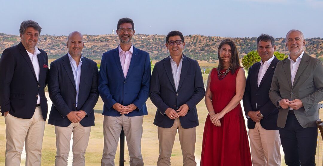 El golf onubense defiende su compromiso con la sostenibilidad hídrica en la presentación de un informe pionero en Isla Canela