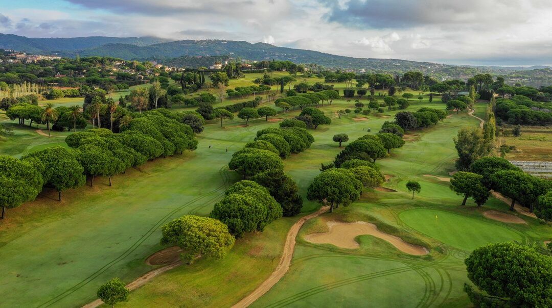 El Club de Golf Llavaneras adquiere la adyacente Finca Torreblanca con el objetivo de diversificar su oferta de servicios