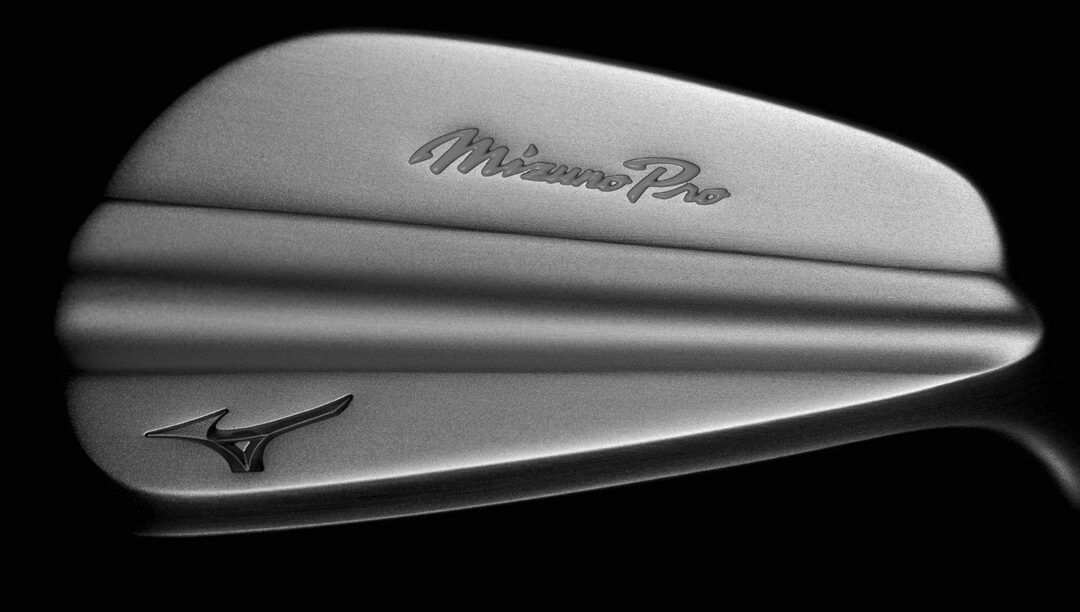 Mizuno presenta los hierros Pro S-1 forjados a partir de una única pieza de acero al carbono dulce 1025E Pure Select