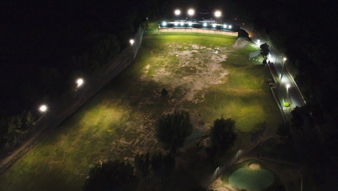 LEDVANCE renueva la iluminación del Club Deportivo Somontes con trescientos proyectores LED que ahorran hasta un 90 % de energía