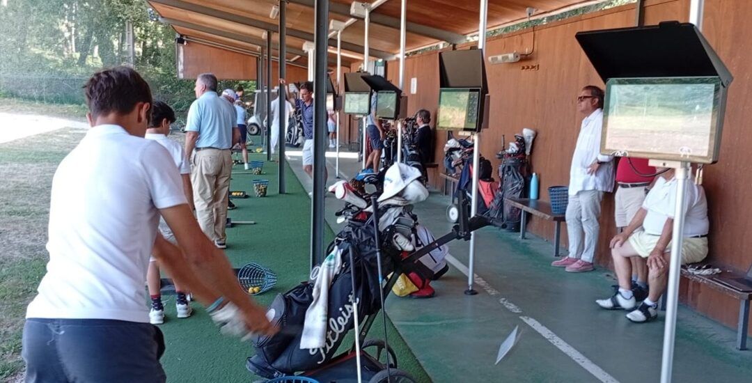 El Real Aeroclub de Vigo moderniza sus instalaciones de prácticas poniendo en marcha un área con Toptracer Range