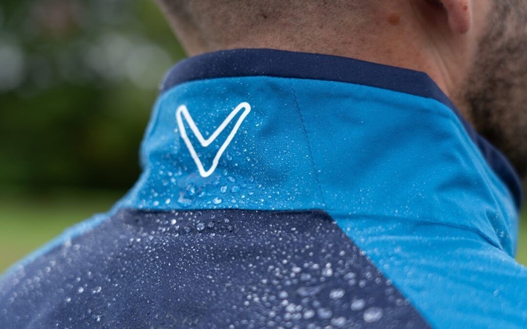 Callaway Apparel lanza el traje de agua Stormlite III, su prenda impermeable más ligera y avanzada hasta la fecha