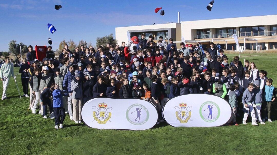 La Real Federación de Golf de Madrid inicia la fase de torneos interescolares del curso 2025/26 del programa Golf en Colegios