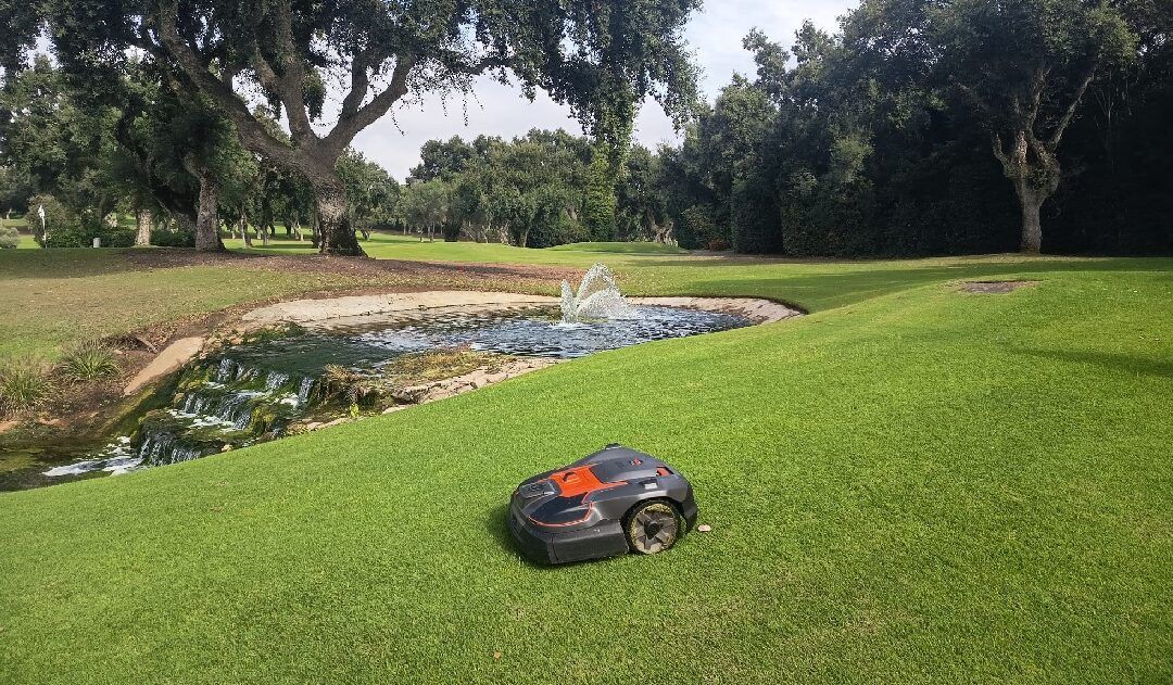 El Real Club Valderrama confía en Husqvarna para la automatización de sus instalaciones