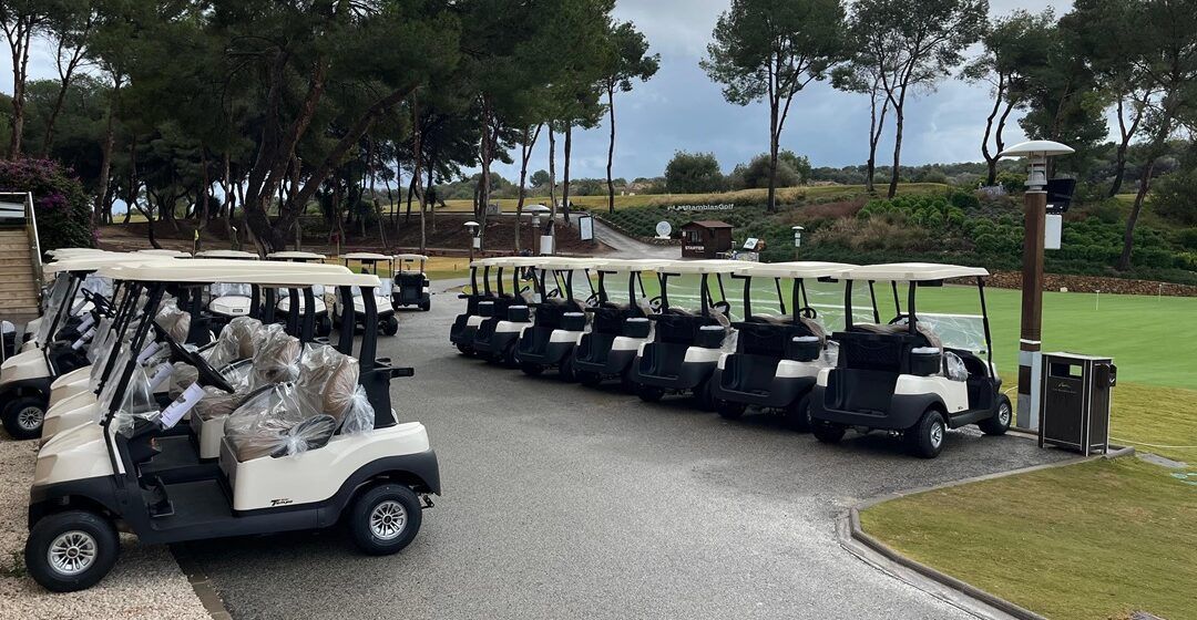 Las Ramblas Golf avanza en su estrategia de modernización y adquiere una nueva flota de buggies Club Car con sistema de sonido integrado