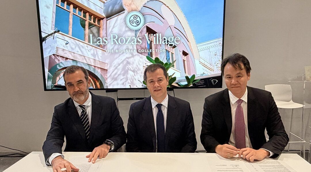 El área comercial Las Rozas Village, nuevo patrocinador oficial de la Asociación de Campos de Golf de Madrid