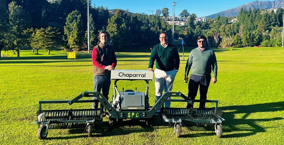 Chaparral Golf Club impulsa su plan de modernización con la incorporación del robot autónomo SmartPick&Cut de Tecnogreen