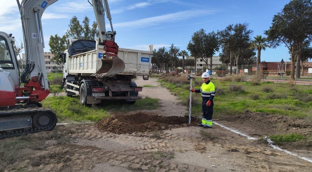 Comienzan los trabajos de construcción de la nueva casa club del campo municipal Alborán Golf de El Toyo