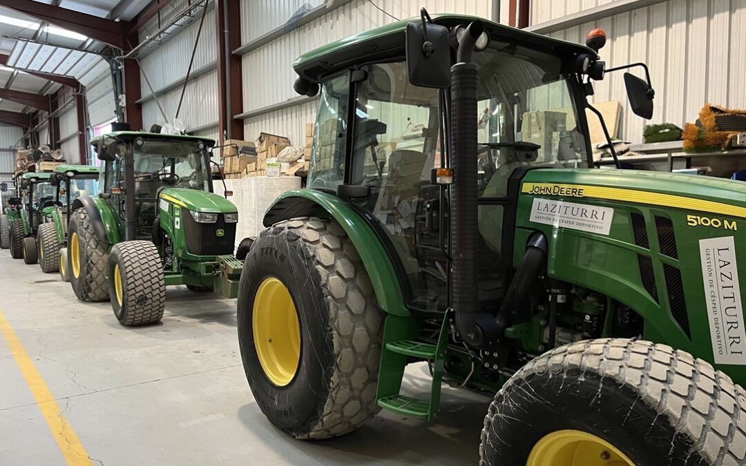 Deltacinco refuerza la digitalización de la flota de tractores de Laziturri con la tecnología JDLink™ de John Deere