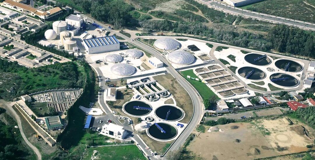 El agua regenerada gana peso en Sevilla con su programa +SALUD siendo el riego de campos de golf uno de sus usos consolidados