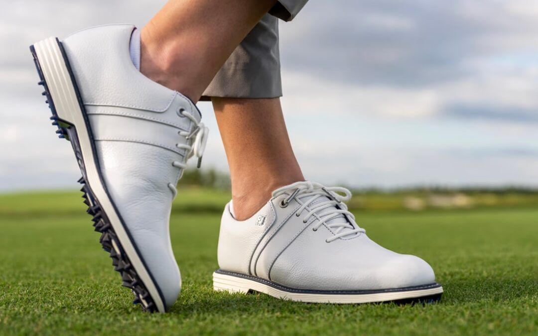 FootJoy presenta su nueva línea de zapatos Premiere Series con tecnología de suela ARCTrax