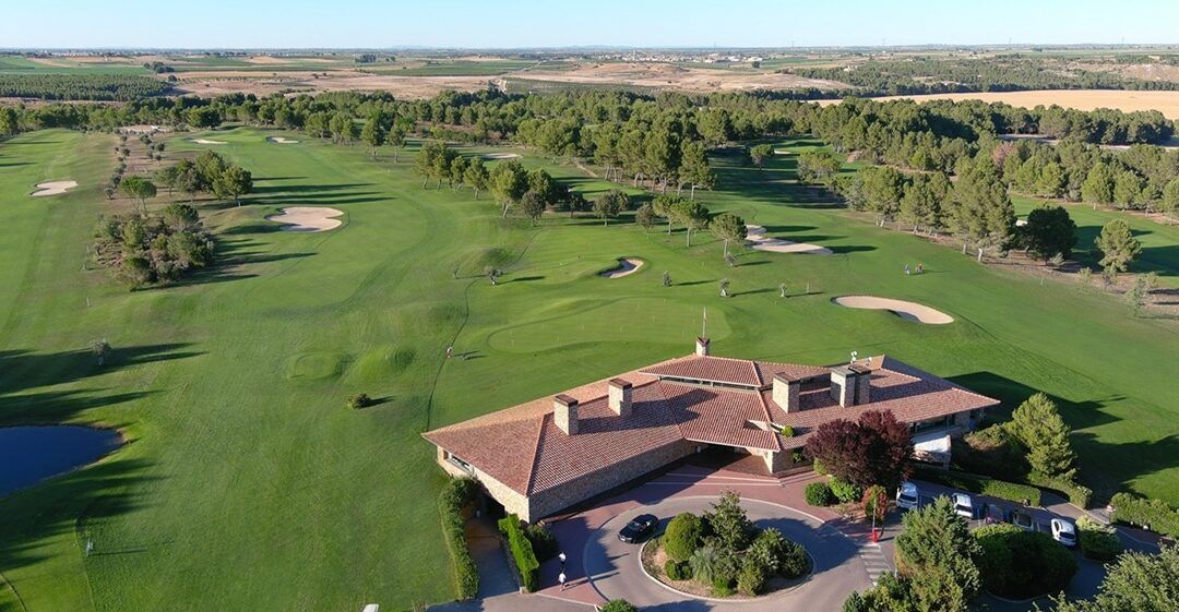 ‘Las Pinaillas: cómo un club está redefiniendo su modelo de gestión en el golf español para aumentar su valor’, por Cristian Herrero Voorbraeck