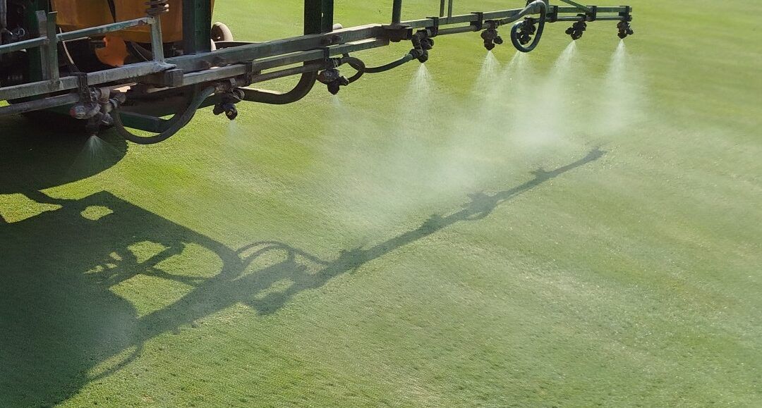 ICL y Syngenta amplían su alianza estratégica para apoyar a los profesionales del mantenimiento del césped deportivo