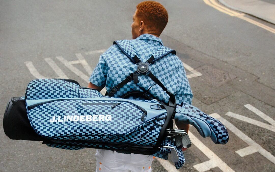 J.LINDEBERG lanza su colección SS26 compuesta por prendas de moda para vestir on course y off course