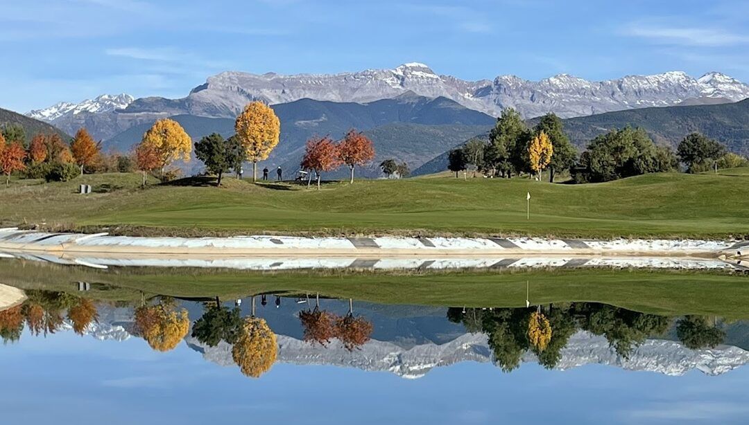 Golf de Guara entra en fase de transición mientras el Ayuntamiento prepara una nueva concesión