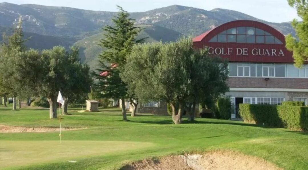 Más de un centenar de socios impulsan la recuperación de Golf de Guara y preparan una nueva etapa para el campo oscense