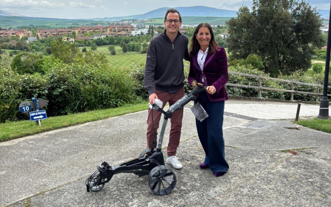El Club de Golf Castillo de Gorraiz renueva su flota de carros eléctricos apostando por el M1 DHC de Motocaddy