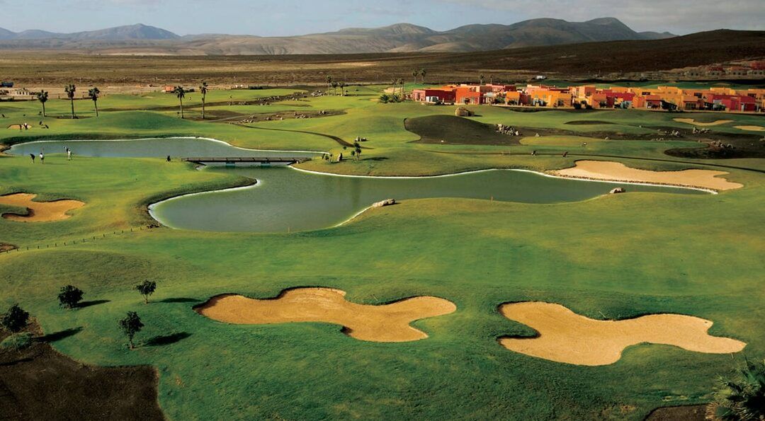 El Tribunal Superior de Justicia de Canarias confirma la titularidad pública de la parcela de la desaladora de Salinas Golf
