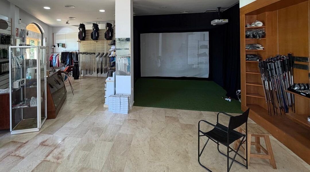 Birdie Market abre en Novo Sancti Petri con un modelo que une tienda con marcas premium, taller de clubmaking y tecnología de golf indoor